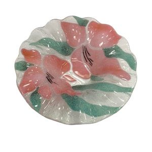 Art Glass bowl catchall trinket candy nut dish Pink flowers Lilies 6.5" EUC